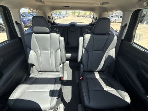 New 2026 Subaru Ascent Limited AWD/4WD image 23