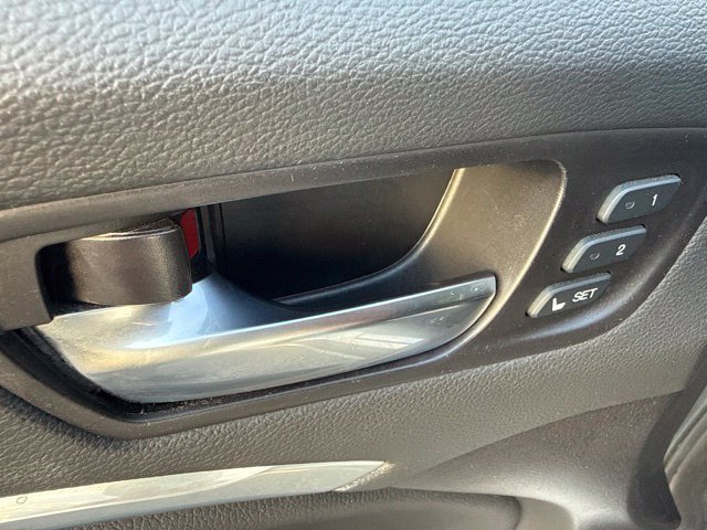 Used 2020 Acura MDX SH-AWD image 16