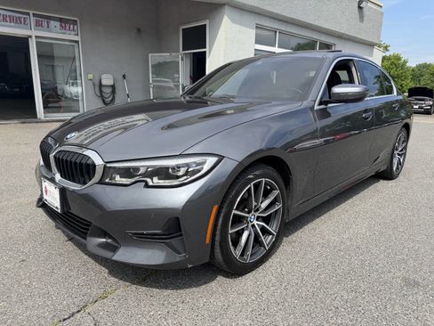 Used 2020 BMW 330i xDrive Sedan w/ Convenience Package AWD/4WD image 4