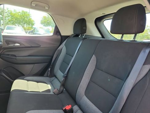 Certified 2024 Chevrolet TrailBlazer LS FWD image 10