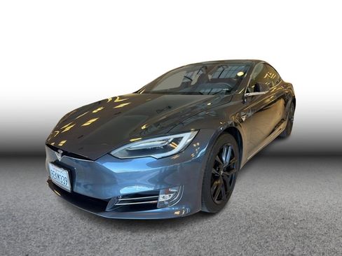 Used 2018 Tesla Model S 100D AWD/4WD image 1