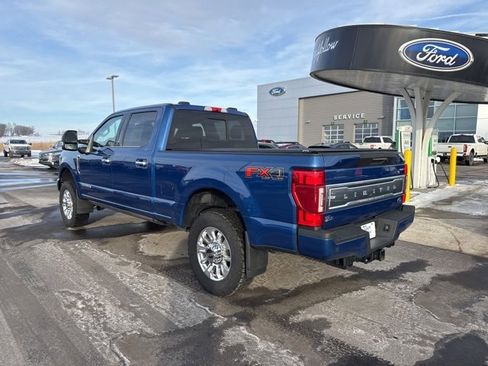 Used 2022 Ford F250 Limited w/ FX4 Off-Road Package image 3