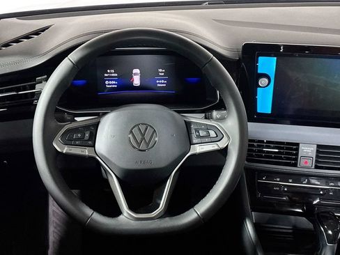 New 2026 Volkswagen Jetta SE FWD image 13