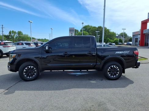 Certified 2024 Nissan Titan PRO-4X w/ Pro-4x Convenience Package AWD/4WD image 18
