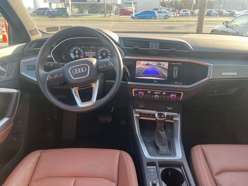 Used 2024 Audi Q3 2.0T Premium image 14