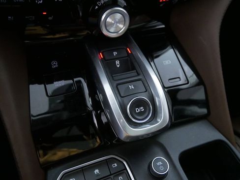 Used 2022 Acura MDX SH-AWD w/ Advance Package image 27