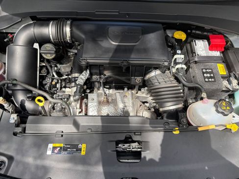 Used 2025 Jeep Compass Limited AWD/4WD image 32