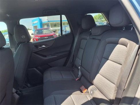 New 2026 Chevrolet Equinox LT AWD/4WD image 8