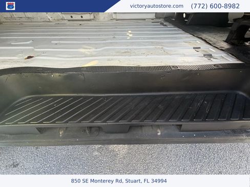 Used 2010 Ford E-150 and Econoline 150 Van 3D image 26