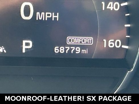 Used 2020 Kia Sorento SX image 21