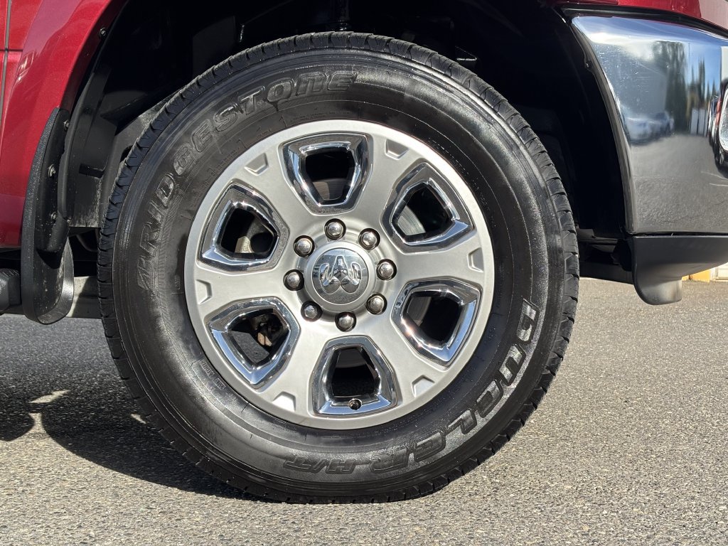 Used 2015 RAM 3500 Laramie Longhorn AWD/4WD image 9