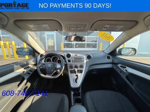 Used 2011 Toyota Matrix FWD image 12
