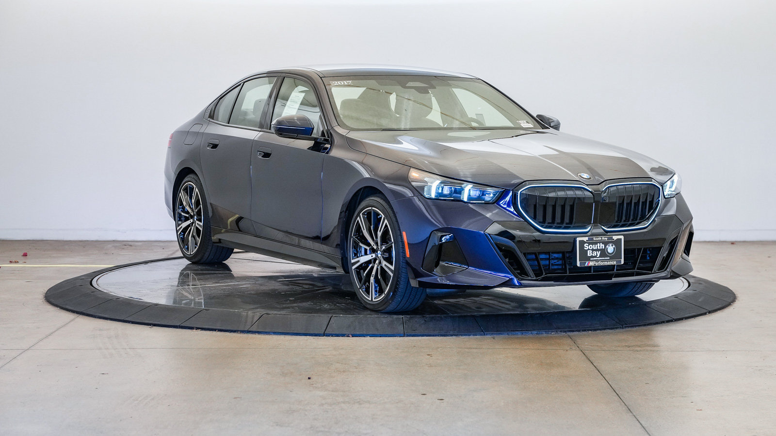 Used 2027 BMW 540i xDrive AWD/4WD image 6