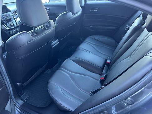 Used 2019 Acura ILX image 11