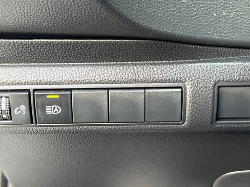 Used 2023 Toyota Corolla LE w/ Carpet Mat Package (TMS) image 30