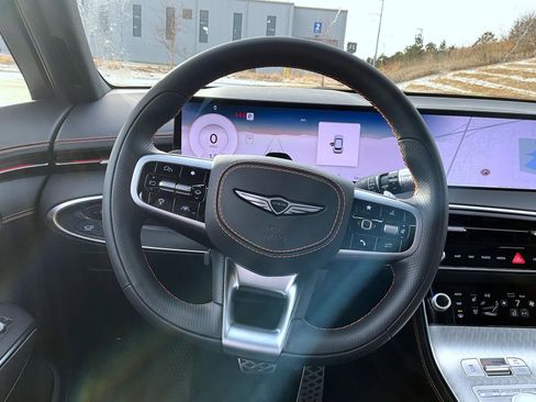 New 2026 Genesis GV70 2.5T Sport Prestige AWD/4WD image 12
