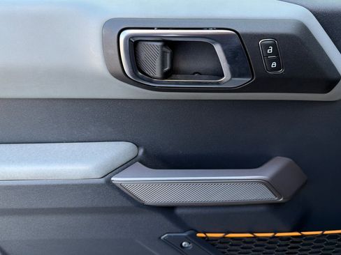 Used 2023 Ford Bronco Badlands AWD/4WD image 10