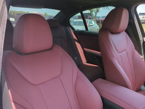 Used 2025 BMW M340i w/ Premium Package RWD image 33