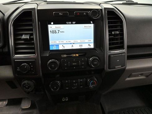 Used 2019 Ford F150 XLT w/ Equipment Group 302A Luxury AWD/4WD image 20