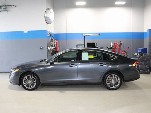 Used 2024 Honda Accord EX image 13