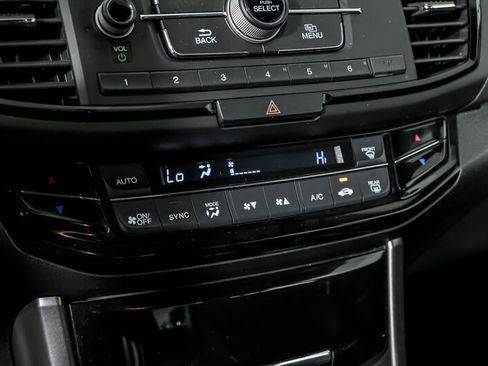 Used 2016 Honda Accord Sport image 28