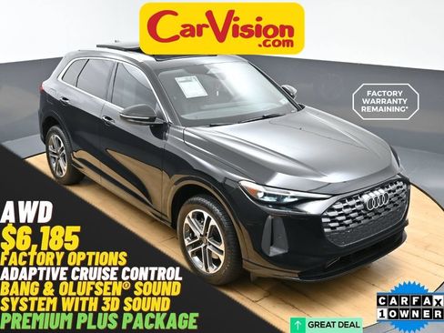 Used 2025 Audi Q5 Premium Plus w/ Premium Plus AWD/4WD image 1