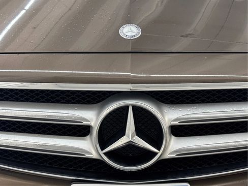 Used 2017 Mercedes-Benz E 300 image 34