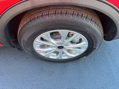 Used 2023 Ford Escape Active image 9