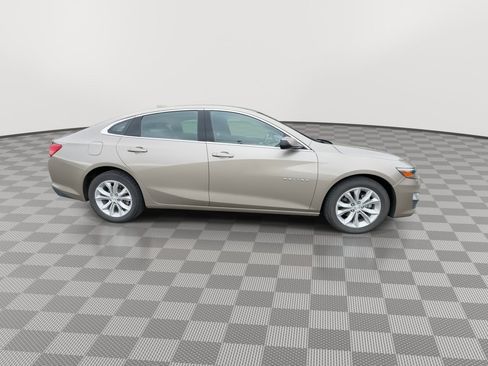 Used 2024 Chevrolet Malibu LT FWD image 9