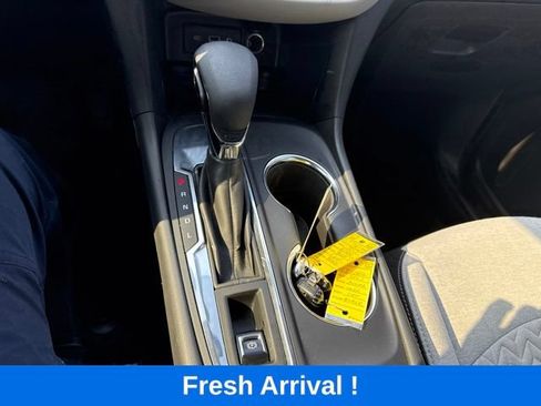 Used 2023 Chevrolet Equinox LS w/ Midnight Edition FWD image 8