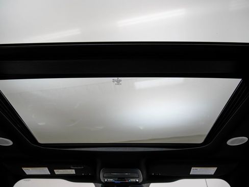 Used 2024 Ford F150 Platinum w/ Equipment Group 702A High image 25