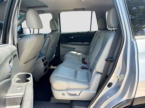 Used 2020 Honda Pilot EX-L image 24