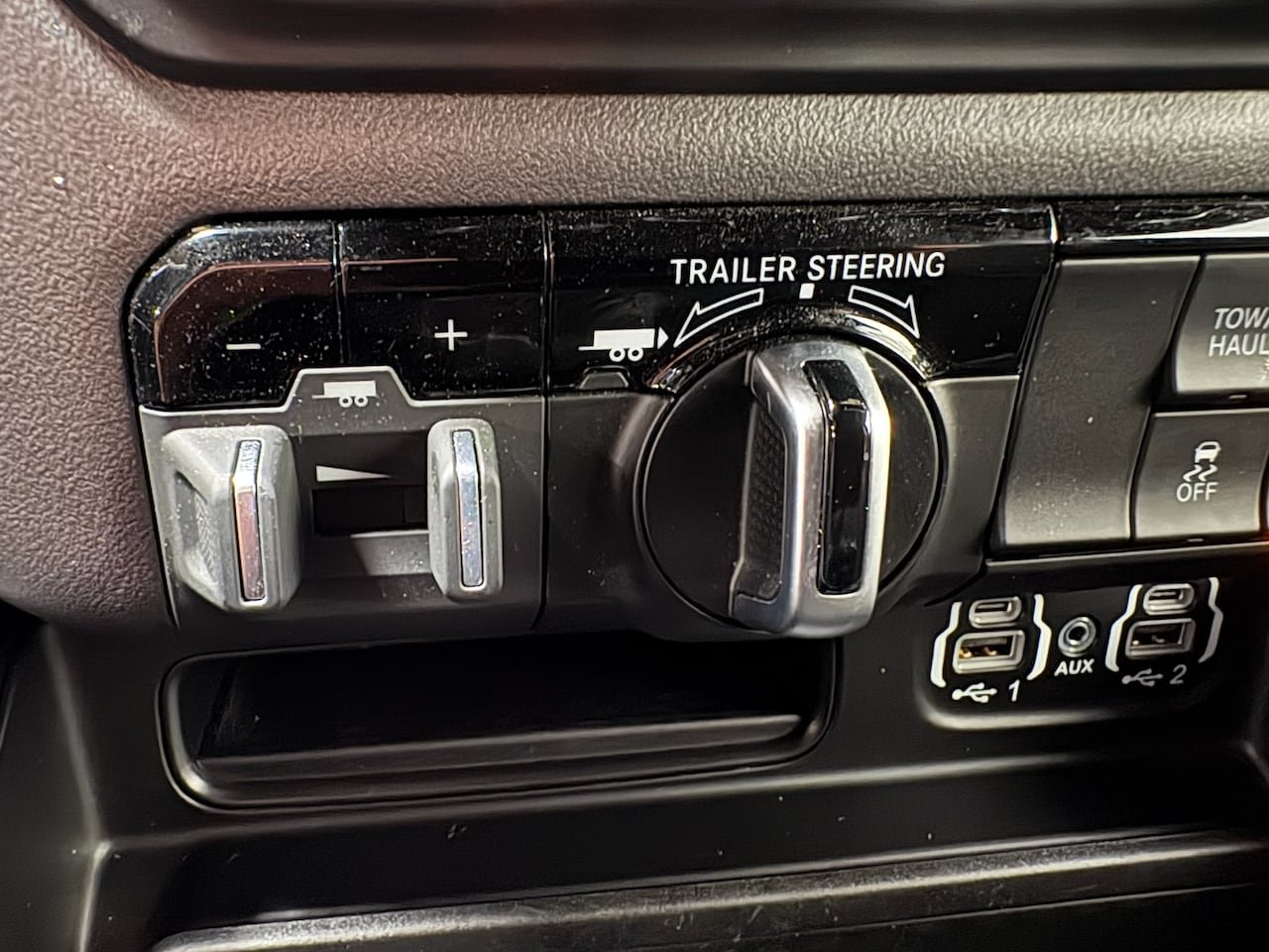 Used 2022 RAM 1500 Big Horn AWD/4WD image 18