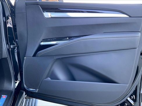 New 2026 Cadillac Escalade Luxury image 35