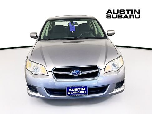 Used 2008 Subaru Legacy 2.5i AWD/4WD image 2