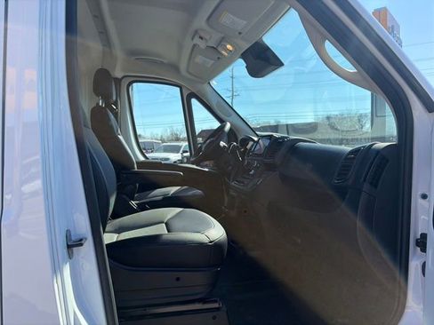 Used 2024 RAM ProMaster 2500 image 28