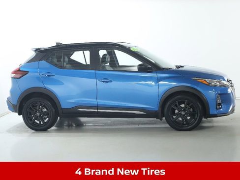 Certified 2023 Nissan Kicks SR w/ SR Premium Package FWD image 13