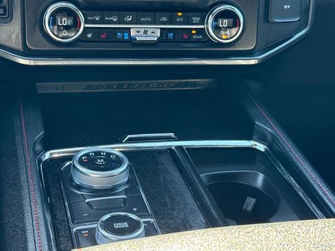 Certified 2022 Ford Expedition Limited image 19