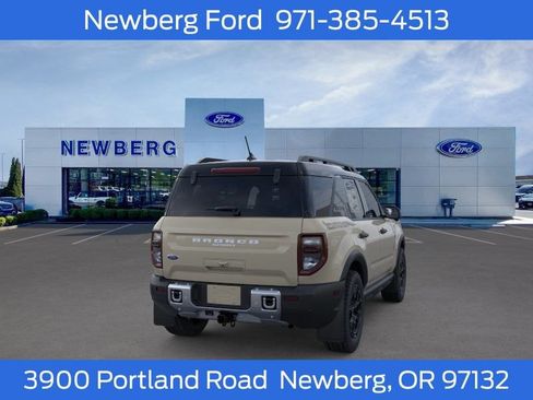 New 2025 Ford Bronco Sport Outer Banks w/ Sasquatch Outer Banks Package AWD/4WD image 8