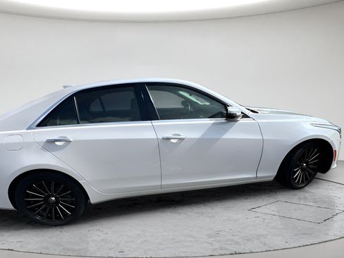Used 2018 Cadillac CTS Luxury AWD/4WD image 4