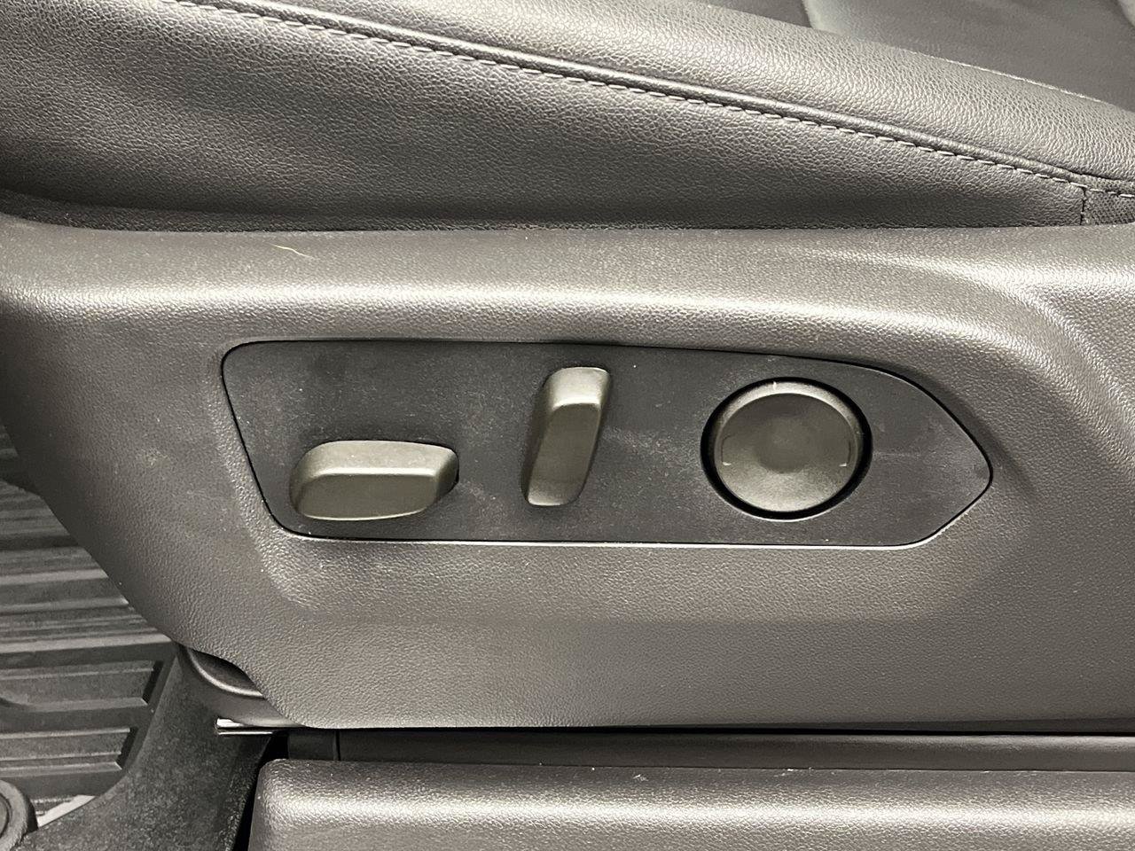Certified 2025 GMC Sierra 1500 Elevation w/ Elevation Premium Package AWD/4WD image 13