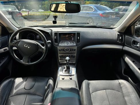Used 2013 INFINITI G37 Journey w/ Premium Pkg RWD image 10