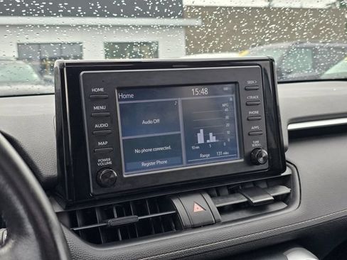 Used 2019 Toyota RAV4 XLE AWD/4WD image 29