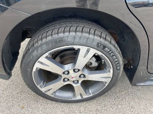 Used 2009 Pontiac Vibe GT FWD image 6