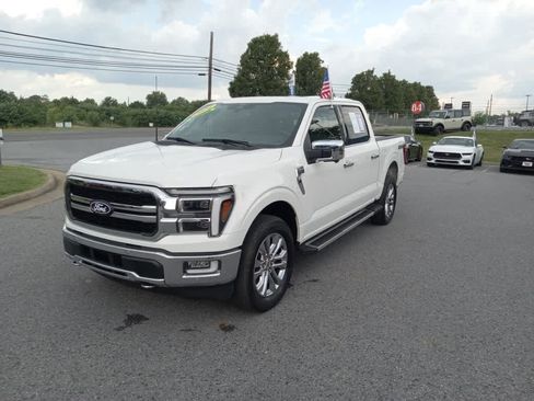 Used 2024 Ford F150 Lariat w/ Equipment Group 502A High AWD/4WD image 3