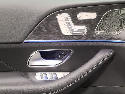 New 2026 Mercedes-Benz GLE 450 4MATIC image 12