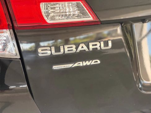 Used 2013 Subaru Outback 3.6R Limited AWD/4WD image 12