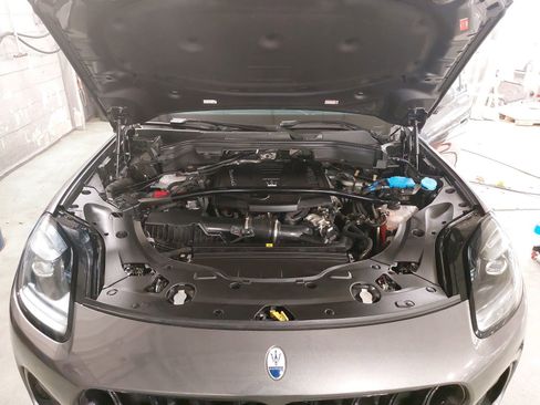 Used 2023 Maserati Grecale Modena image 33