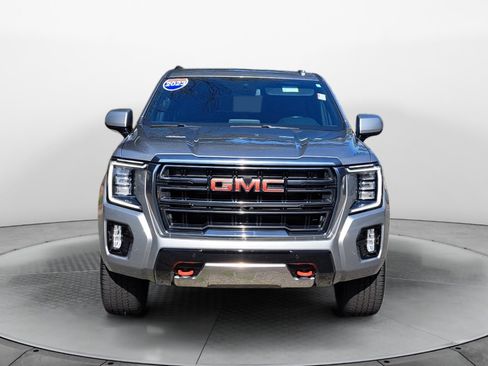 Used 2023 GMC Yukon XL AT4 AWD/4WD image 2