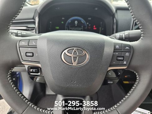 New 2026 Toyota Camry SE FWD image 20